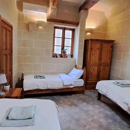 Sunset Castle House With Pool * Xagħra