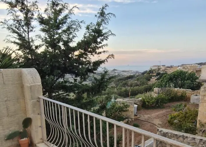 Sunset Castle House With Pool * Xagħra